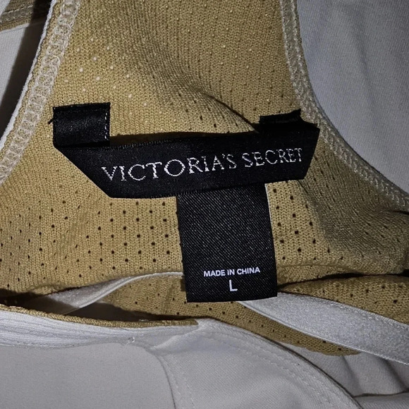 Victoria Secret Active Wide Leg Pant and Tank Set - Picture 5 of 8